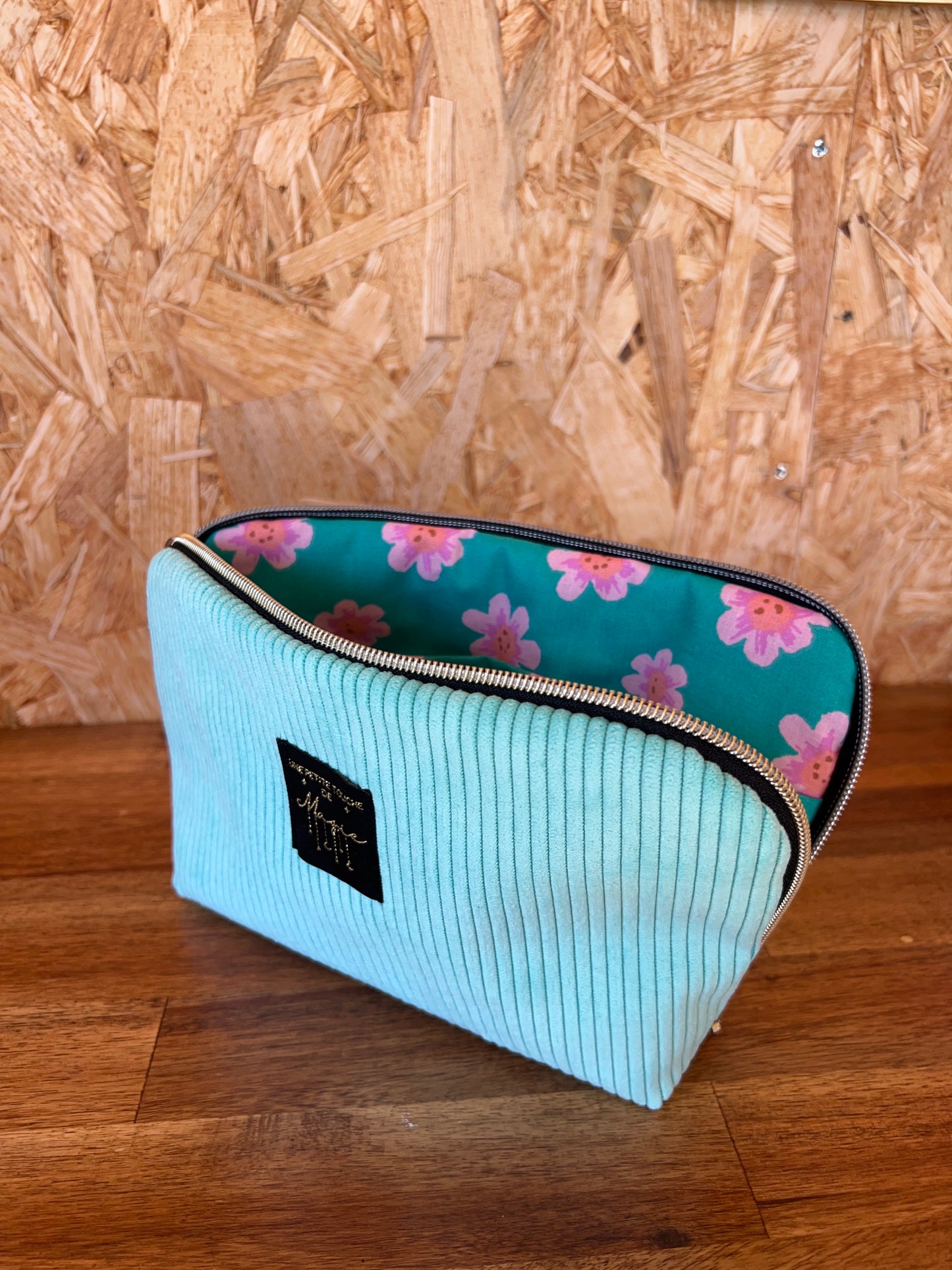 Pochette à ouverture grand angle – Personnalisable